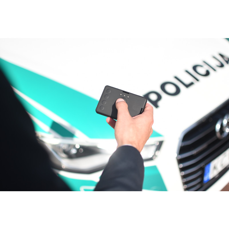 Персональний GPS трекер Teltonika WORKER BADGE PLUS GH5200