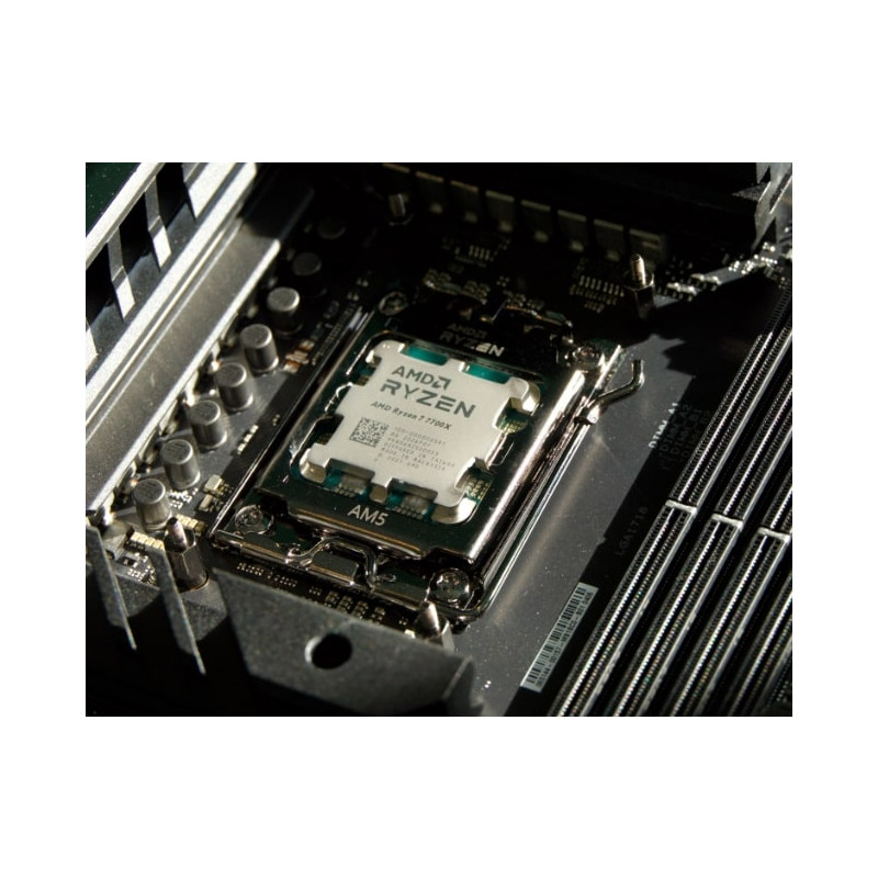 Процесор AMD Ryzen 7 7700X (4.5GHz 32MB 105W AM5) Box (100-100000591WOF)