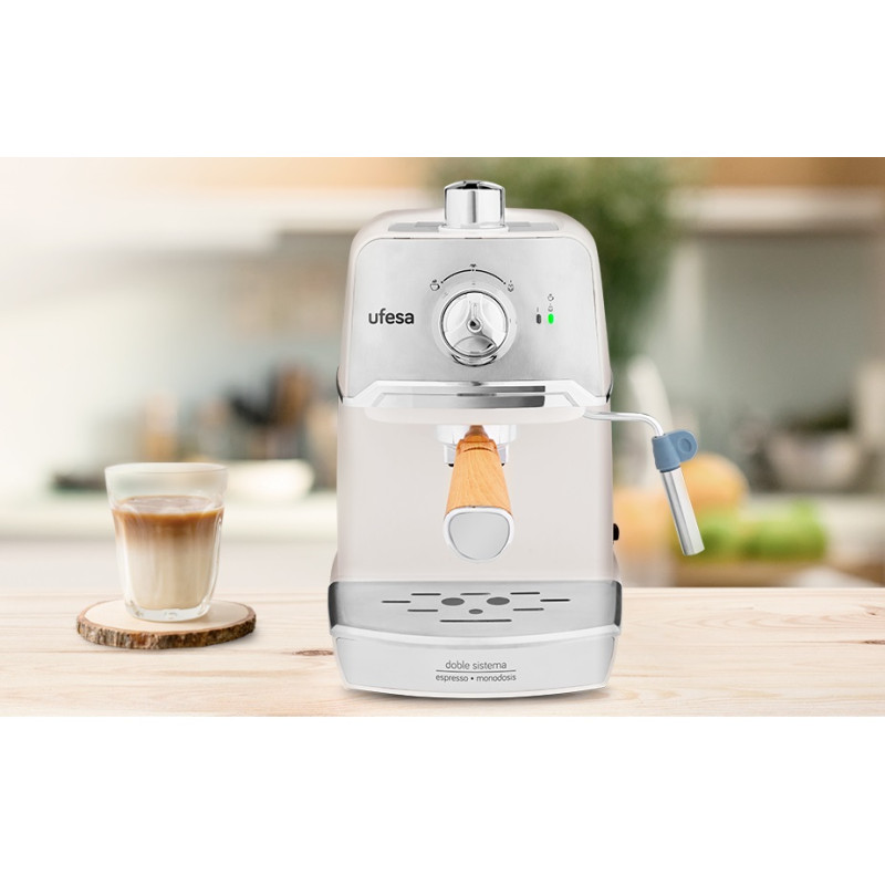 Кавоварка Ufesa CE7238 Cream (71704959)