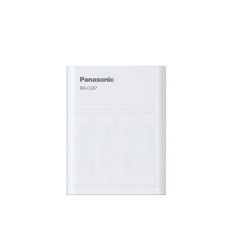 Зарядний пристрій Panasonic USB in/out з функцією Power Bank+4AA 2000 mAh