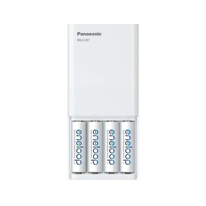 Зарядний пристрій Panasonic USB in/out з функцією Power Bank+4AA 2000 mAh