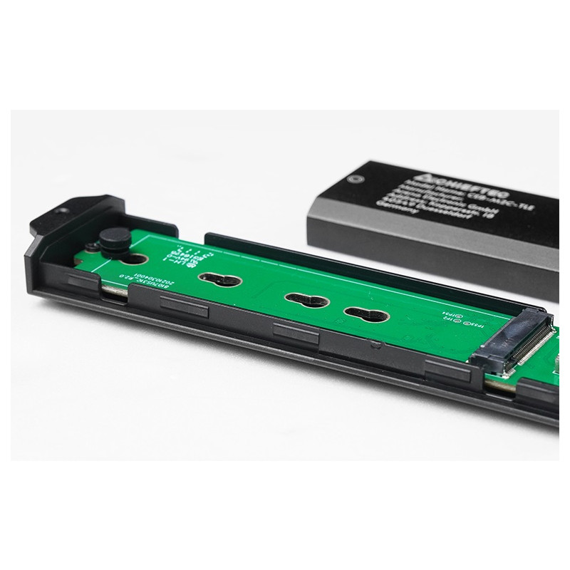 Корпус Type-C для M.2 PCIe NVMe/SATA SSD Chieftec CEB-M2C-TLE