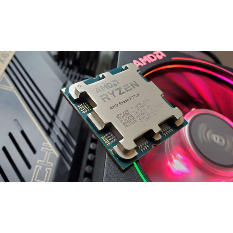 Процесор AMD Ryzen 7 7700 (3.8GHz 32MB 65W AM5) Multipack (100-100000592MPK)